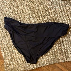 La Blanca Island Goddess Shirred Band Hipster Bottom - Black, 20w